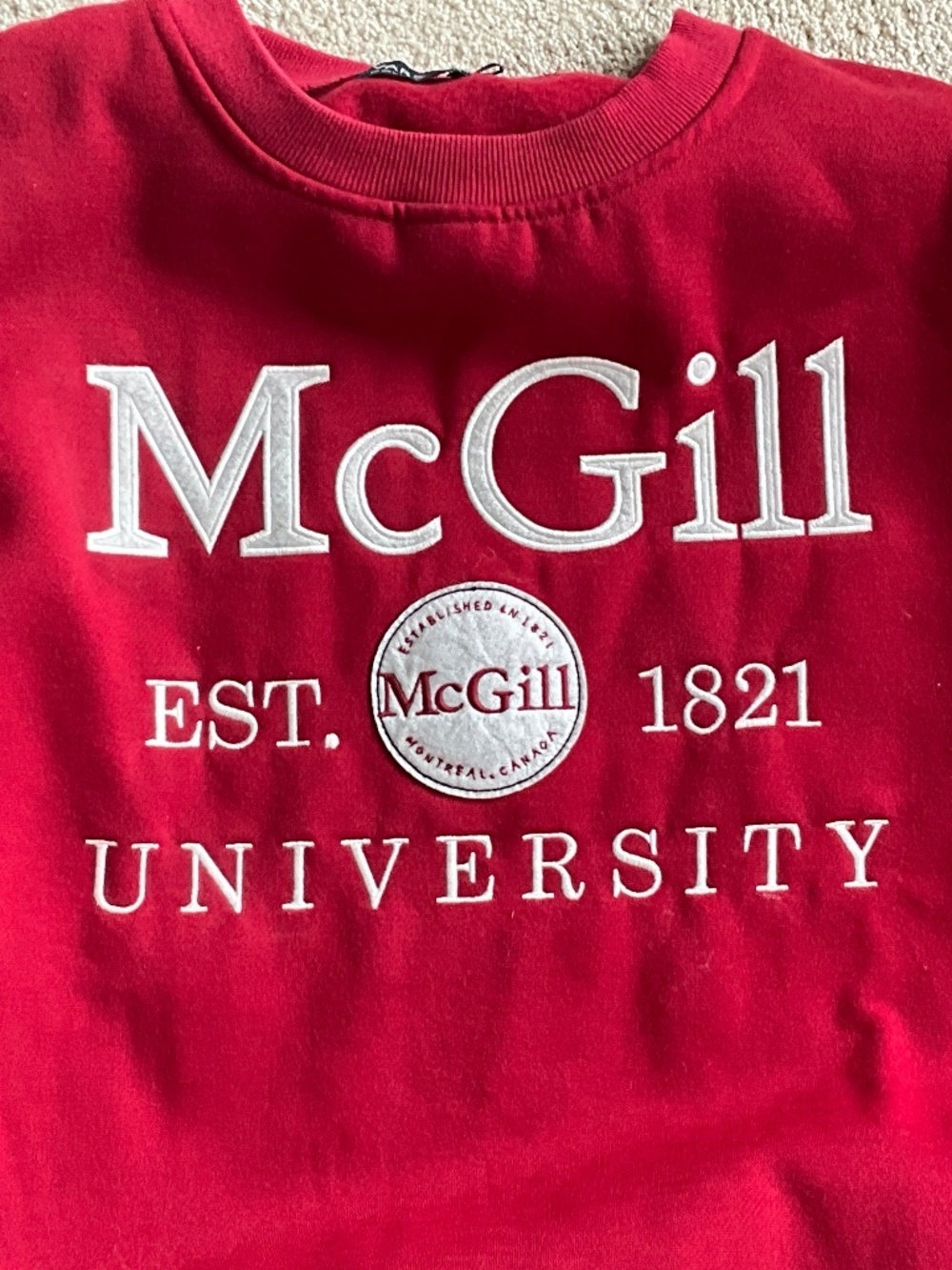 New McGill University sweatshirt xl